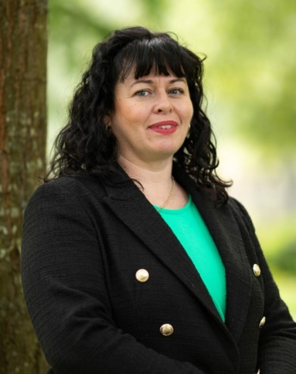 Bearing the Emotional Weight - Sarah Bolton, Lighthouse Charity